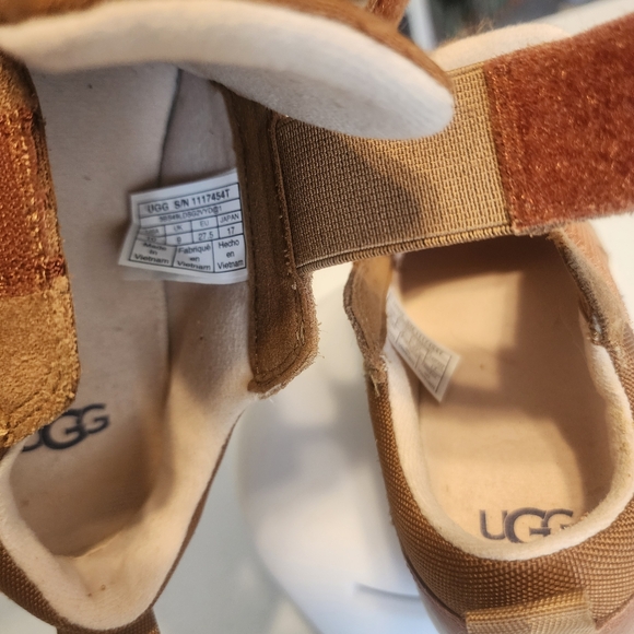 UGG Kids Brown and Tan Velcro Sneakers - Picture 6 of 7
